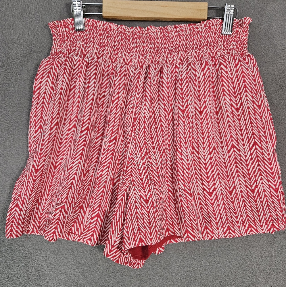 Knox Rose Womens Small Boho Flowy Shorts Red Lines Design Pockets Smocked
